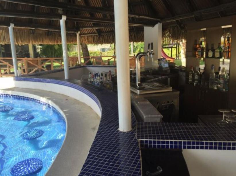 Private Family Room In Coronado Luxury Club & Suites Playa Coronado Eksteriør bilde